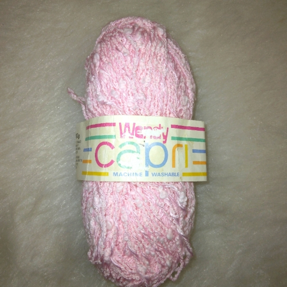 YARN Wendy Capri Courtelle Yarn, delightful texture in this 51% cotton y…